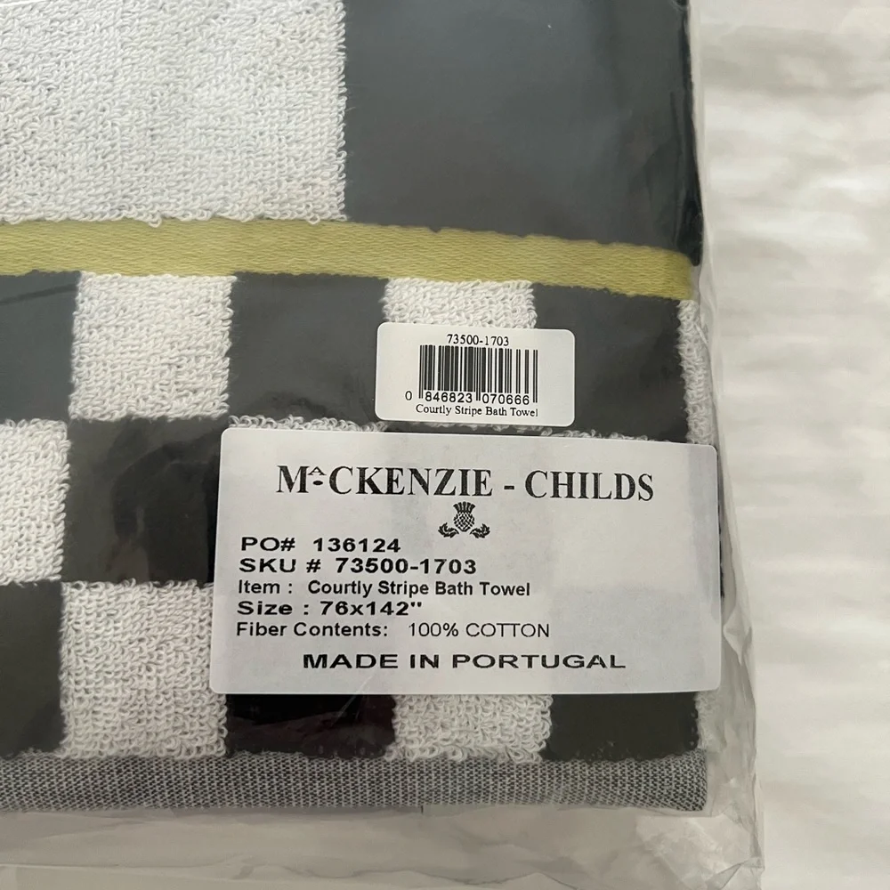 Mackenzie-Childs Black White Courtly Stripe Bath Towels Set Of 2. NEW! 28x55”